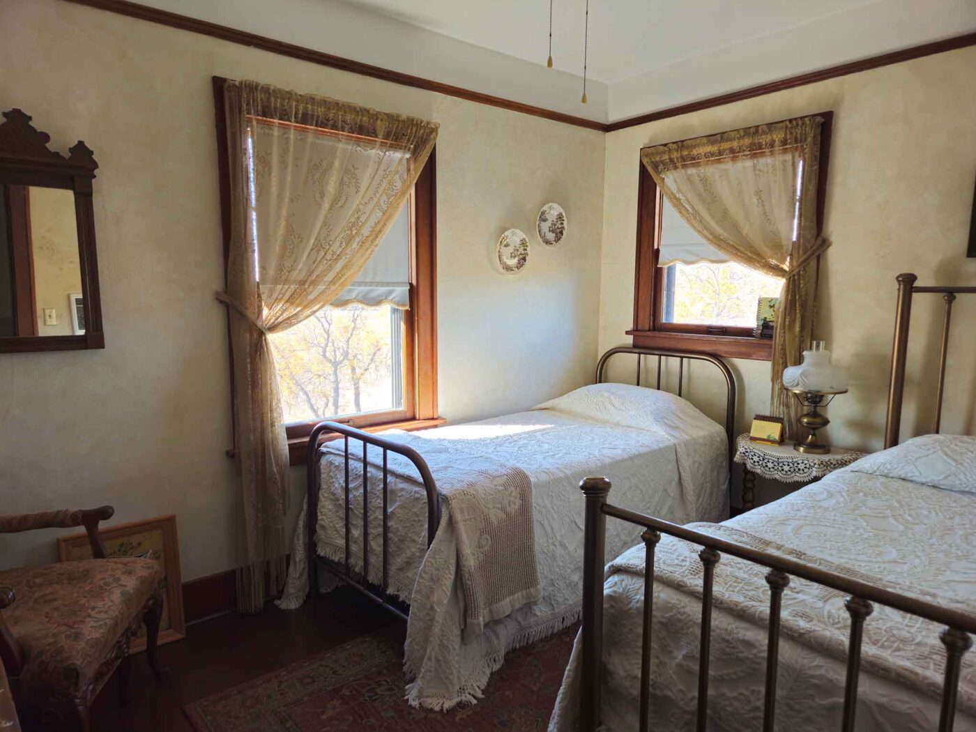 triangle-ranch-mathildas-room-1